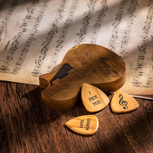 Load image into Gallery viewer, Engraved Wood Guitar Picks
